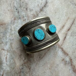 Vintage Blue Stone Metal Cuff Bracelet